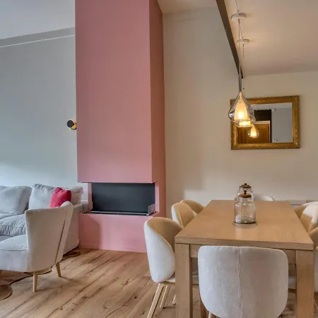 Apartment 4 A Mont D'arbois, Proche Pistes Et Golf, 120m², Terrasse, Wi-fi, Parking - Fr-1-453-241 *